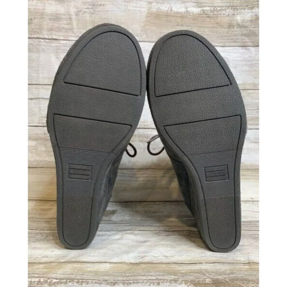 Toms Ankle Wedge Booties Solid Gray Suede 8.5‎ Laced Up #300716